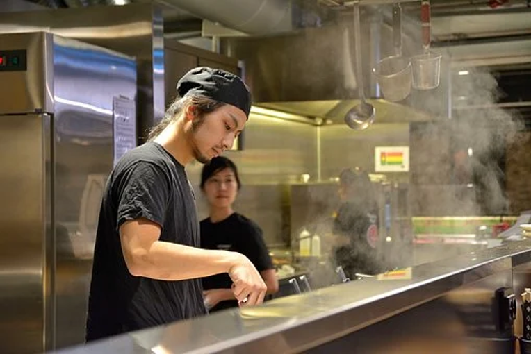 日本のレストランで食事を注文するときに知っておきたいこと 4 3 4