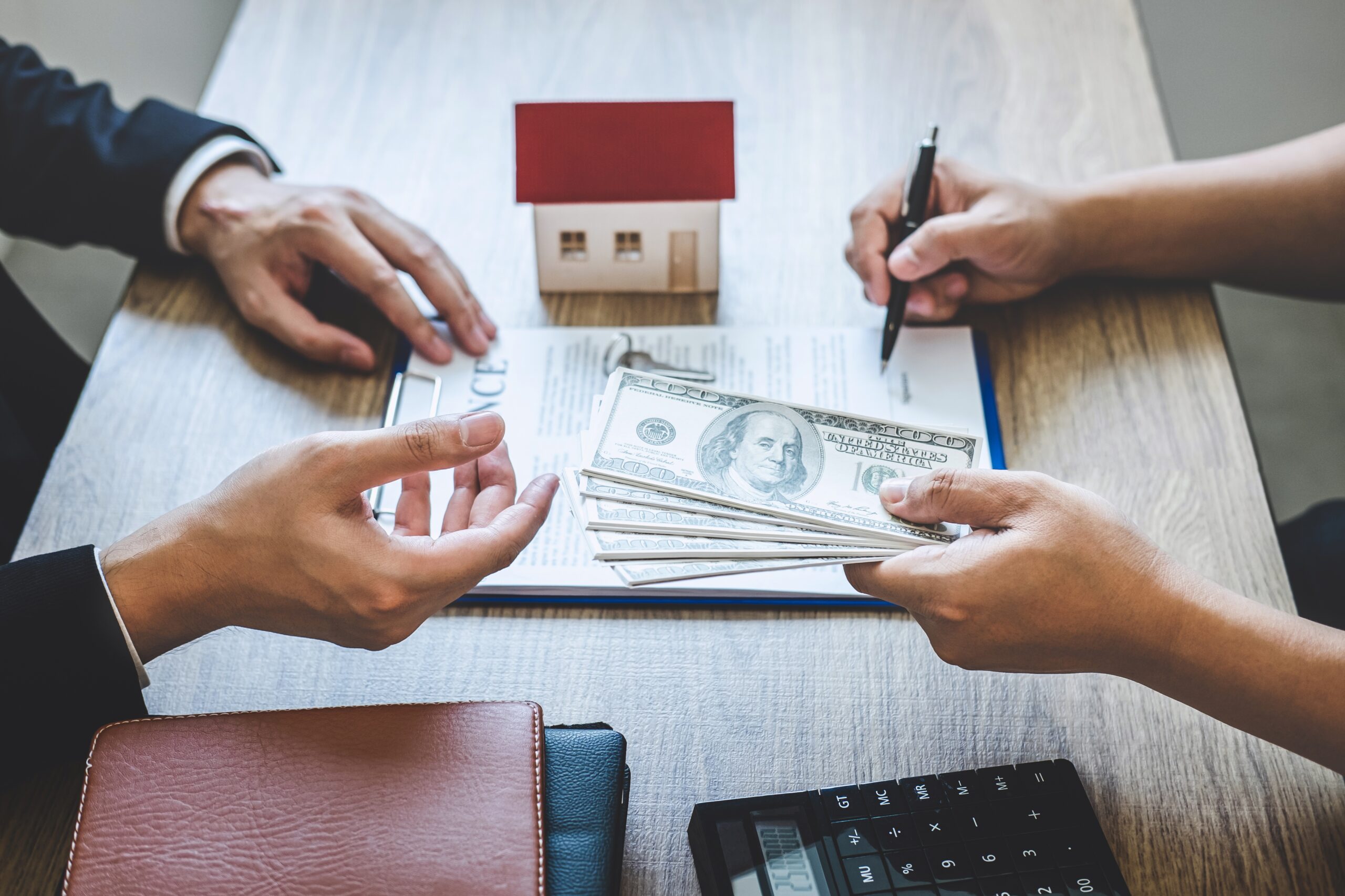 estate agent broker receive money from client afte 2022 11 17 15 39 34 utc scaled