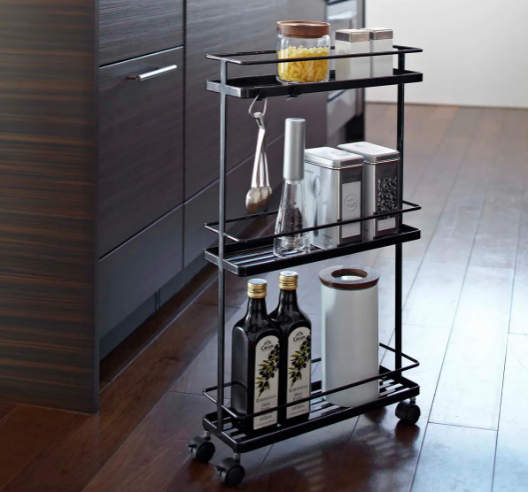 Maximizing Space in a Room Without a Closet: Top Organization Tips 6 image2