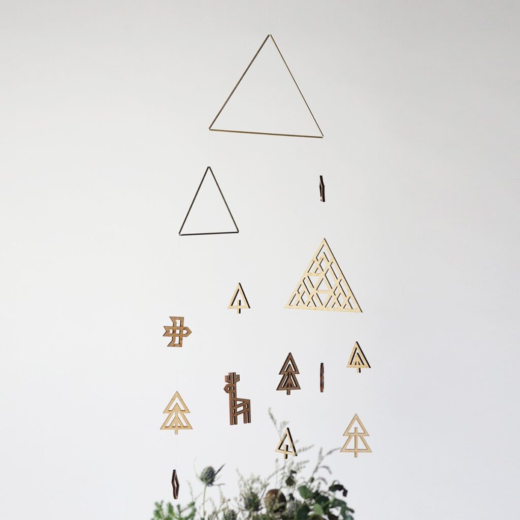 Getting in the Christmas Spirit: Festive Yet Elegant Home Decor Ideas 14 image 56