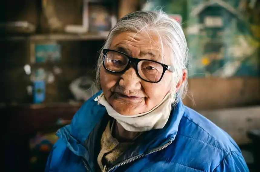 Elderly Gaze