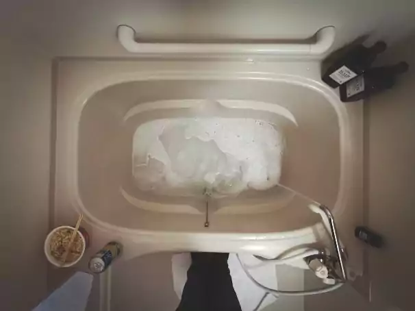 Bathtub