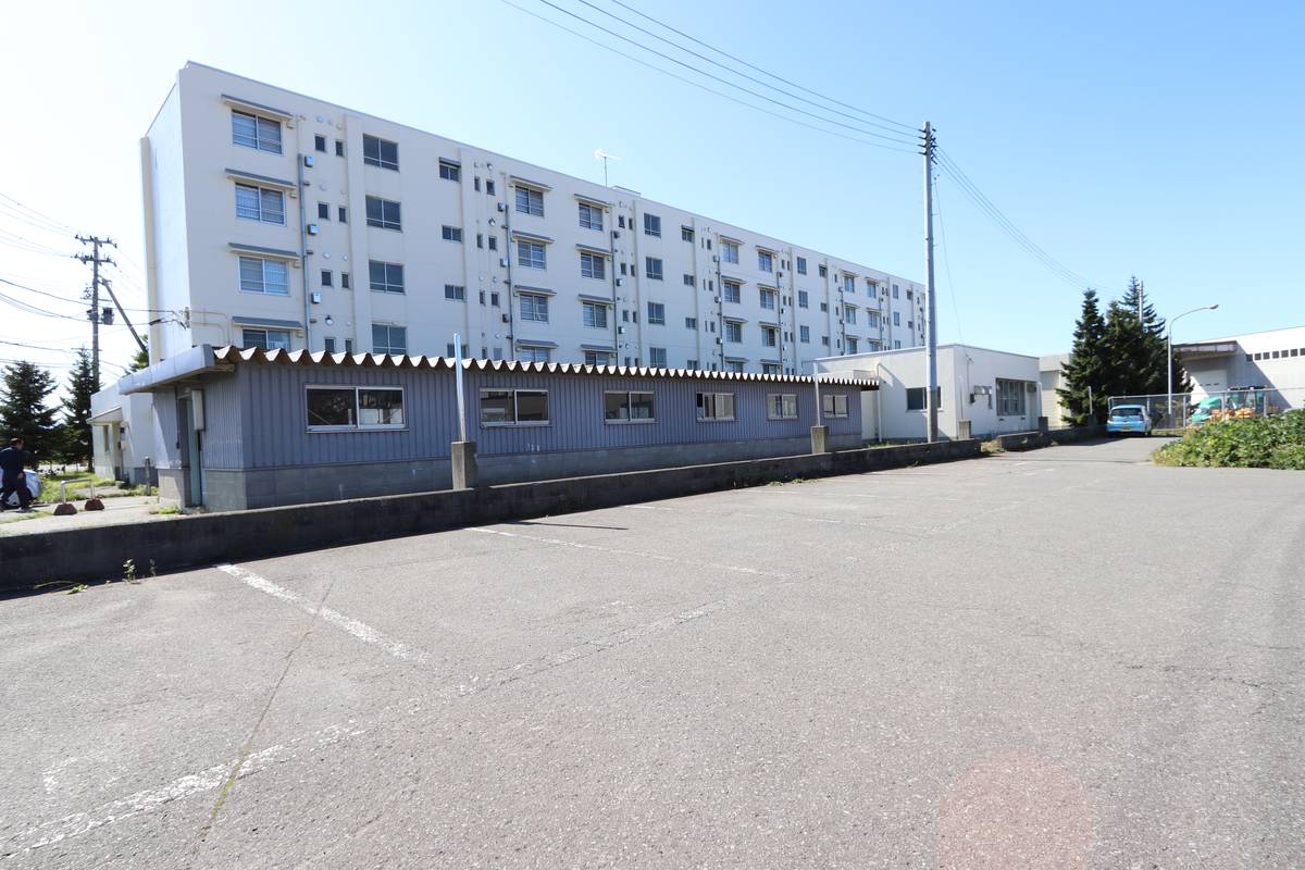 Parking lot of Village House Ashiya in Aomori-shi