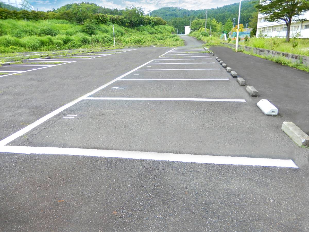 Parking lot of Village House Naganuma Jounan in Sukagawa-shi