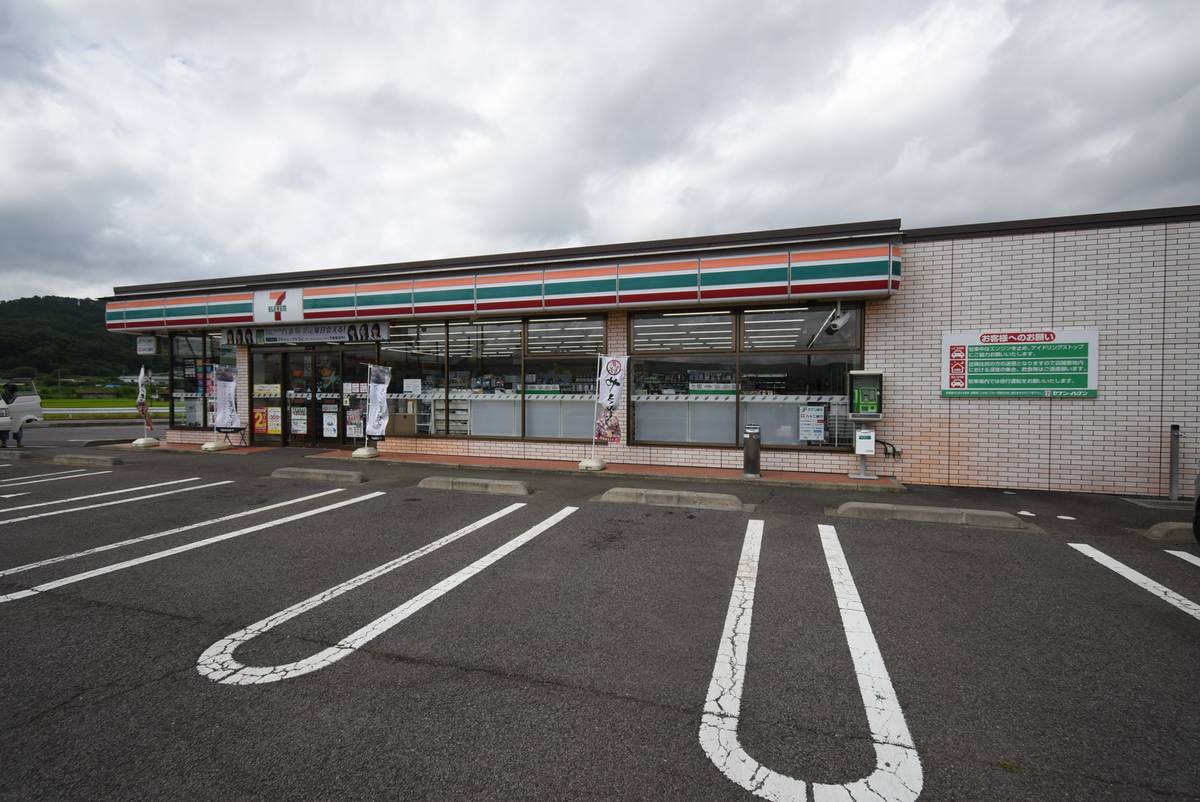 Cửa hàng tiện lợi gần Village House Usuda ở Saku-shi