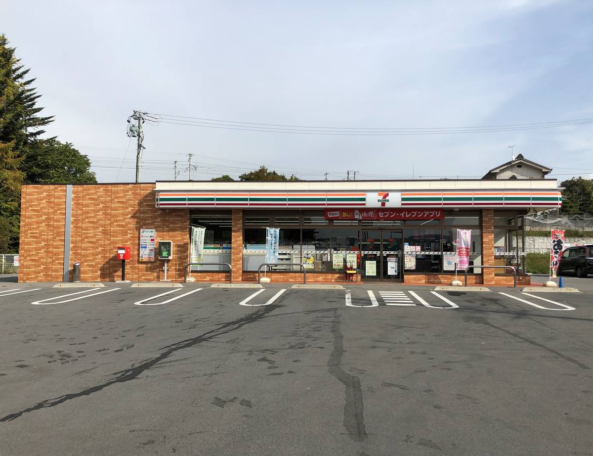 Convenience Store near Village House Mukaida in Komoro-shi