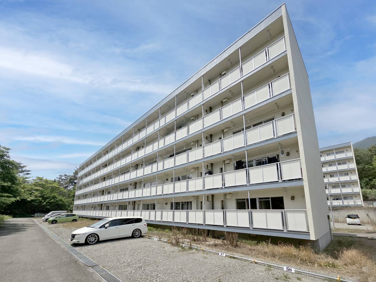 Eksterior Village House Saruhashi di Otsuki-shi