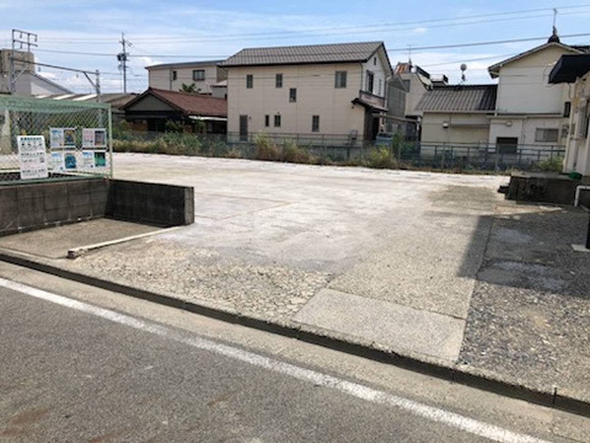 瀬戸市ビレッジハウス北山の駐車場