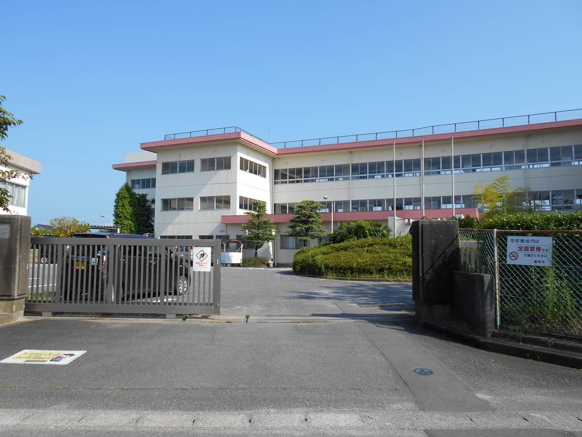 Elementary School near Village House Yashita in Hekinan-shi