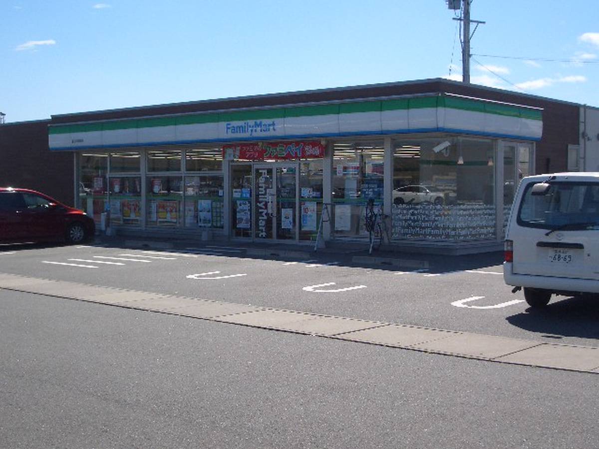 Cửa hàng tiện lợi gần Village House Chujyo ở Toyokawa-shi