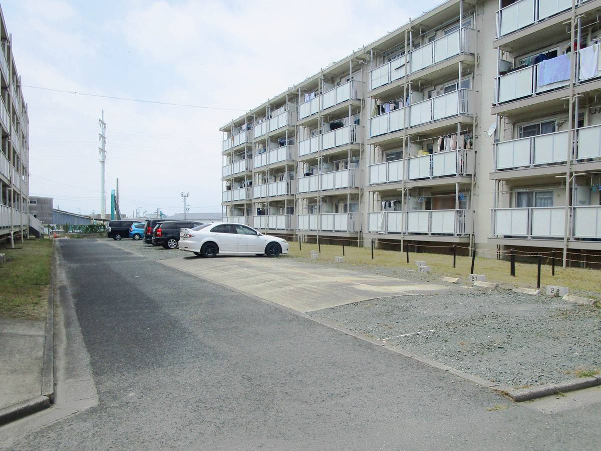 Parking lot of Village House Honmachi in Shinshiro-shi