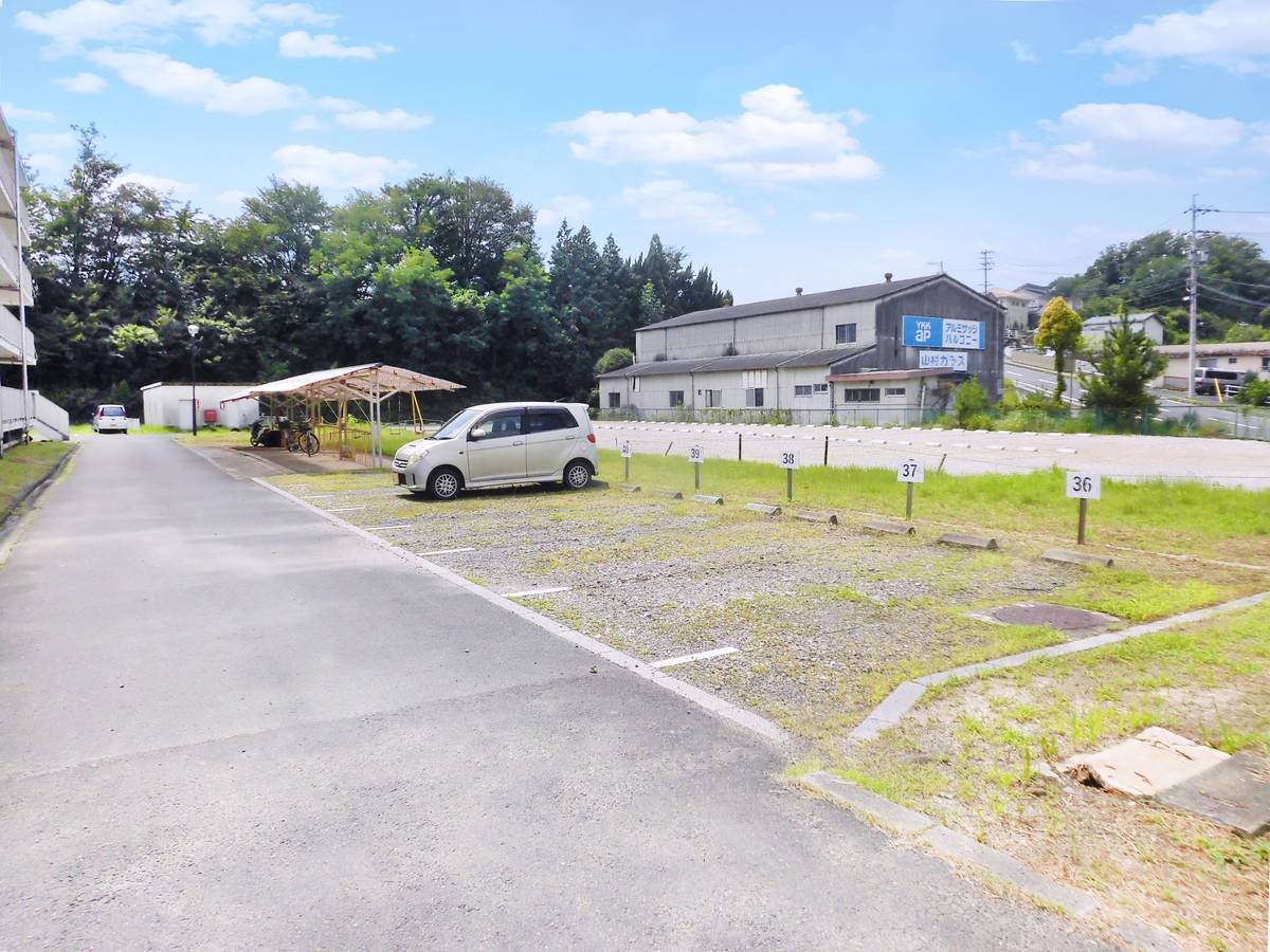 Parking lot of Village House Ena in Ena-shi