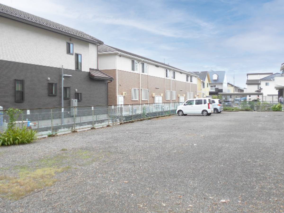 Parking lot of Village House Sunami in Mizuho-shi