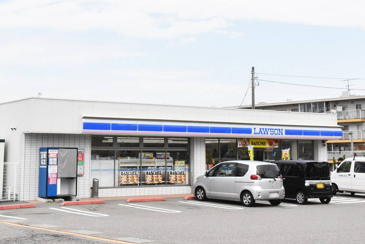 Cửa hàng tiện lợi gần Village House Taikouyama ở Imizu-shi