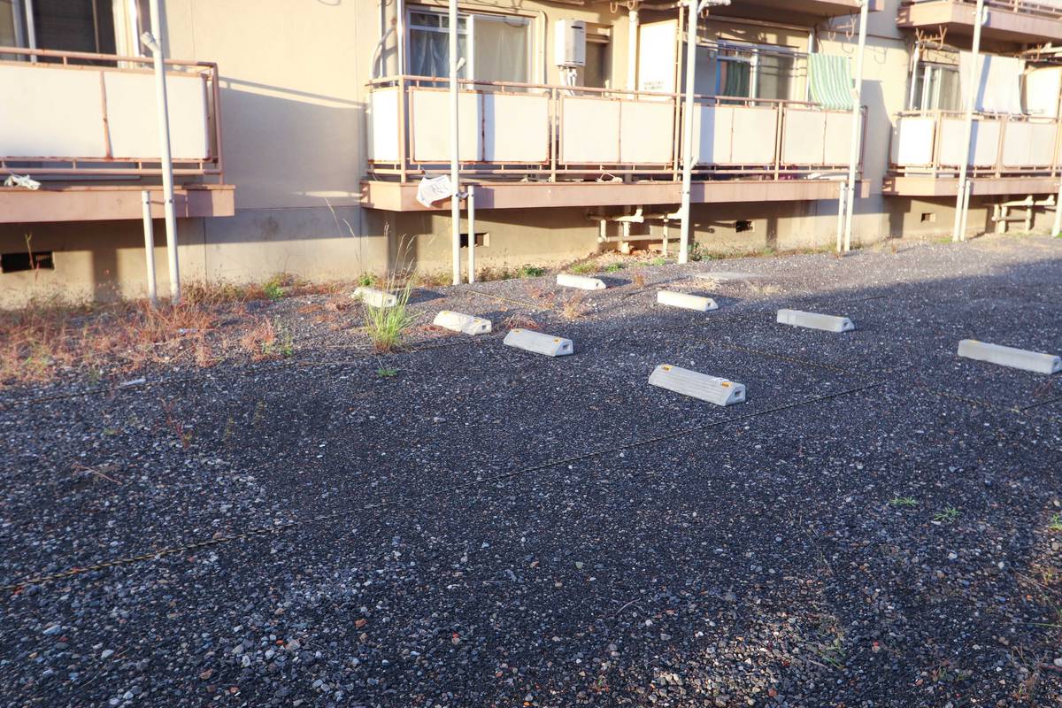 Bãi đậu xe của Village House Shikatsu ở Kitanagoya-shi