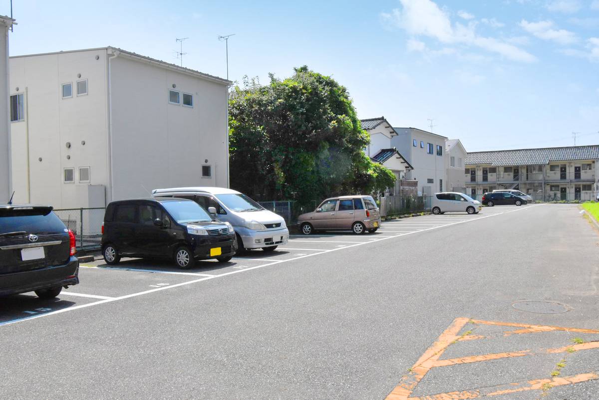 Parking lot of Village House Nonoichi in Nonoichi-shi