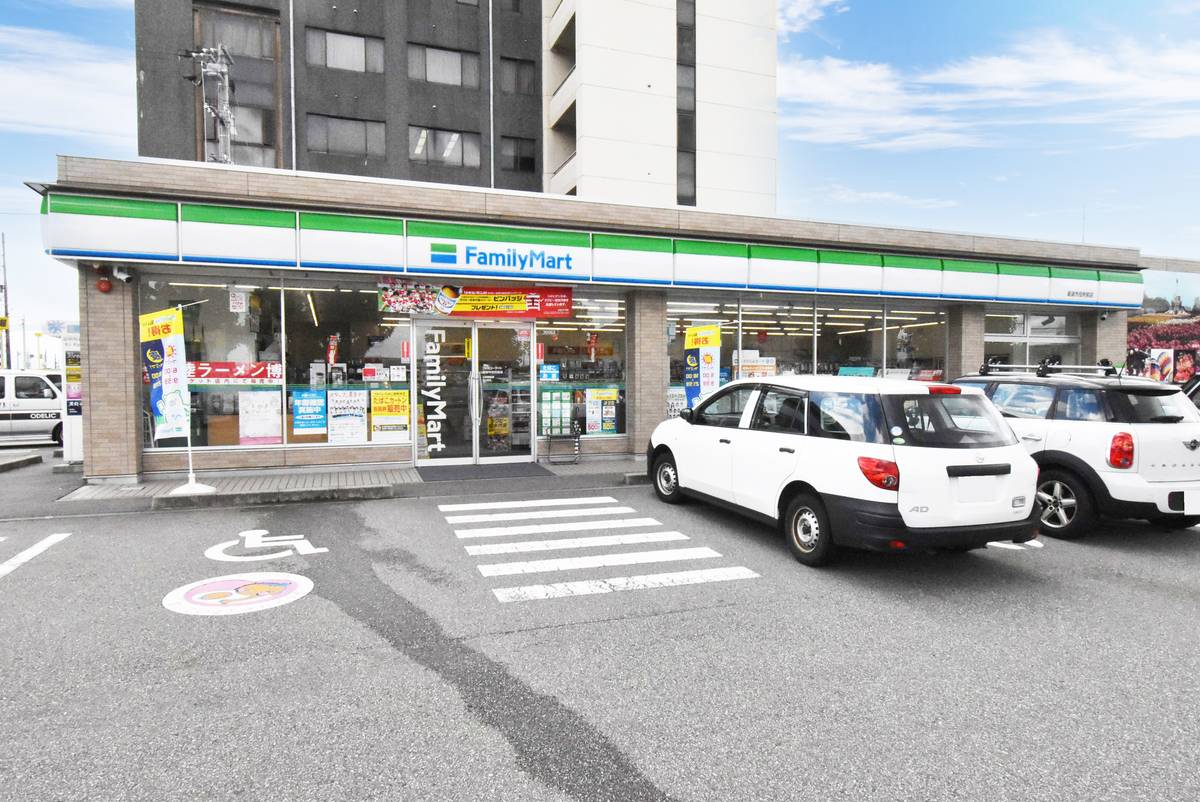 Convenience Store near Village House Tonami in Tonami-shi