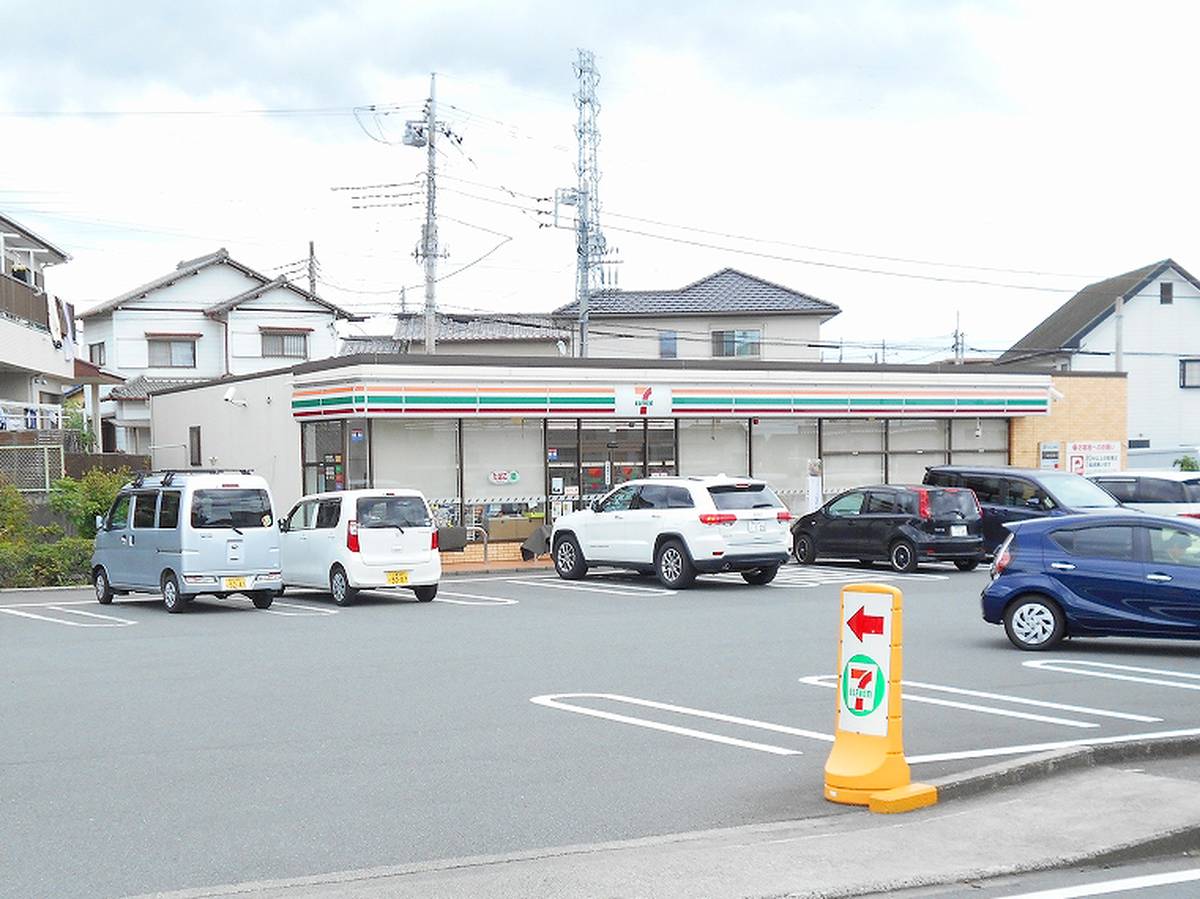 Cửa hàng tiện lợi gần Village House Imaizumi ở Fuji-shi