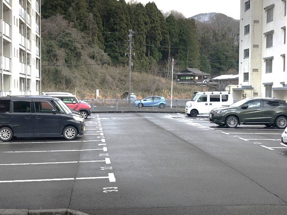 Tsuruga-shi मा Village House Yoza को पार्किङ स्थल