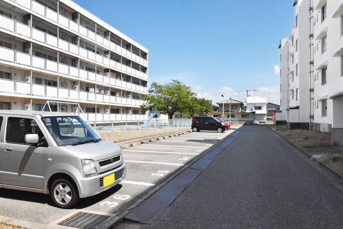 Parking lot of Village House Katayamazu in Kaga-shi