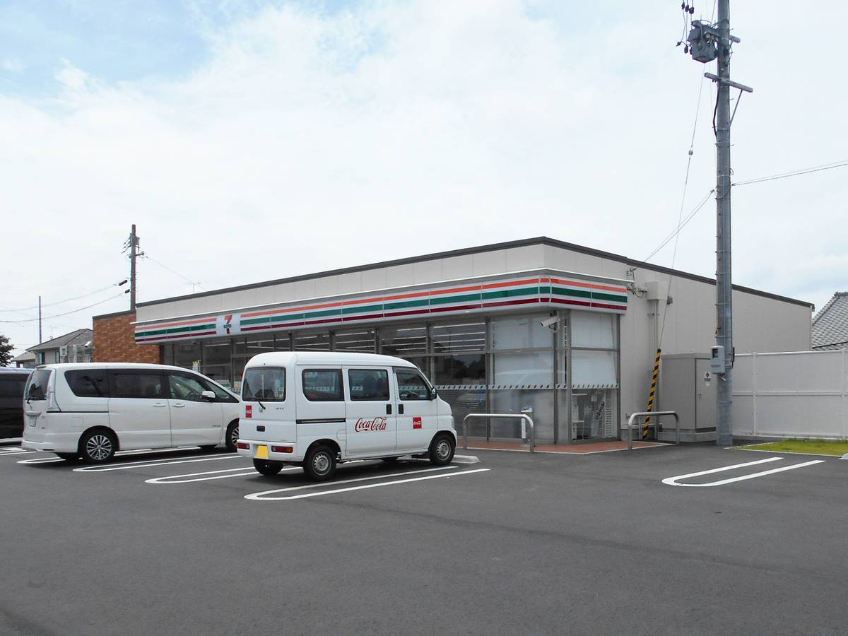 Convenience Store near Village House Shiroyamashita in Kikugawa-shi