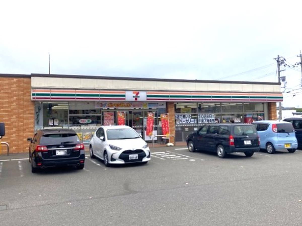 あわら市ビレッジハウス芦原の近くのコンビニ