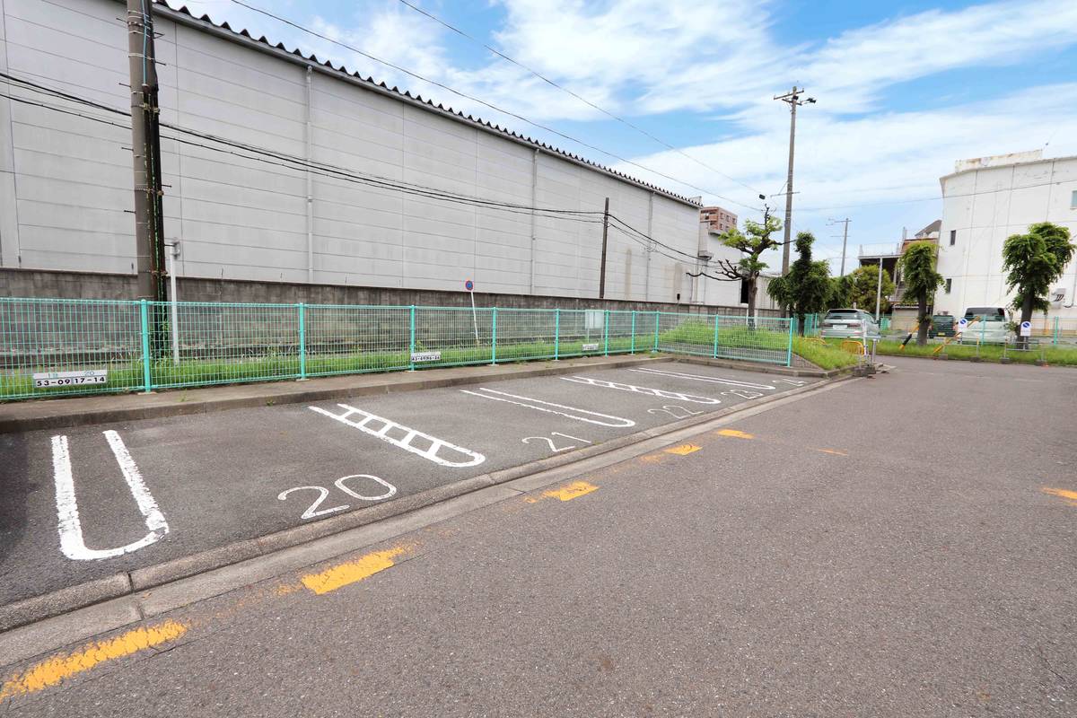 Parking lot of Village House Inokuchi in Inazawa-shi