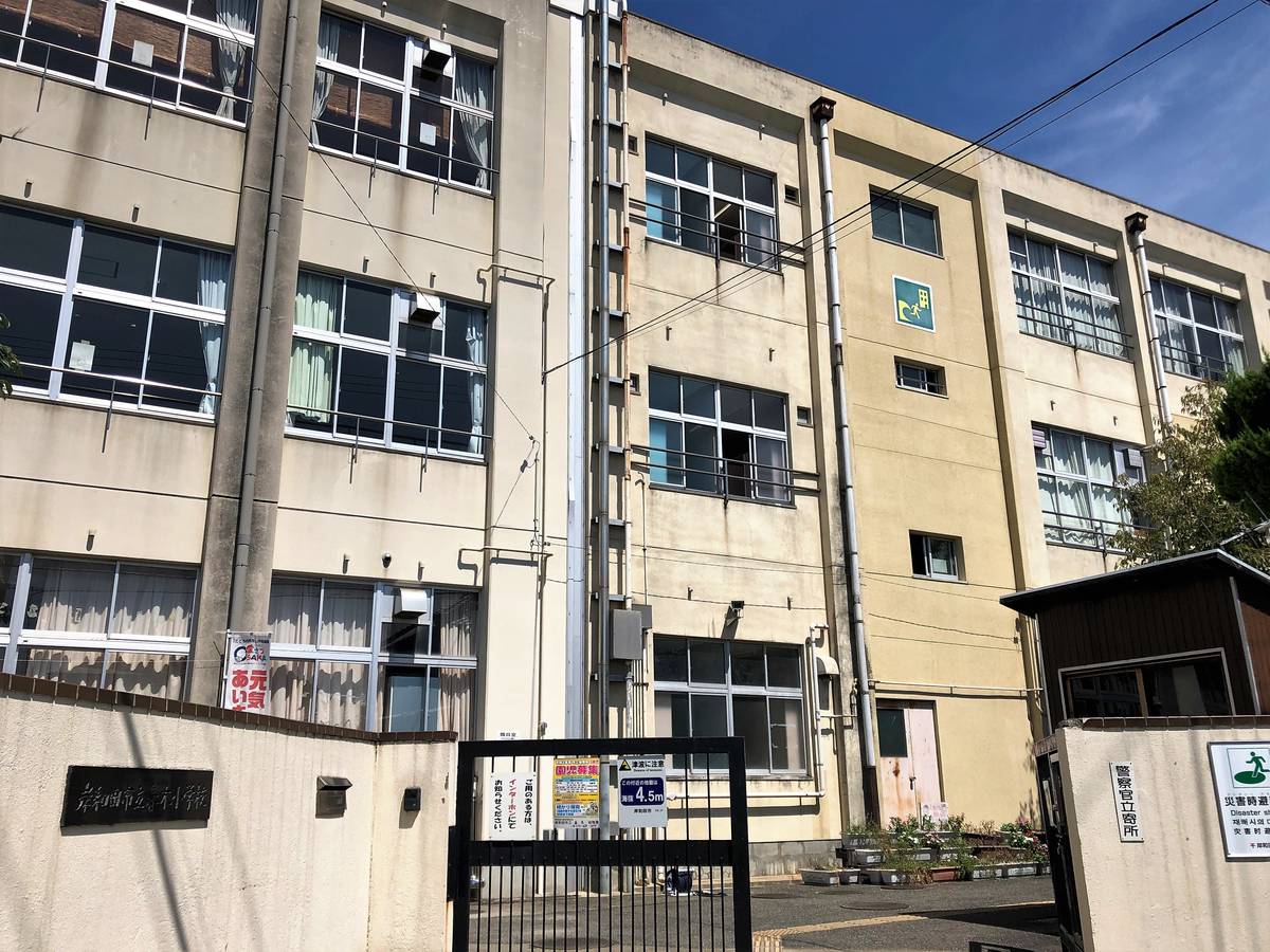 Elementary School near Village House Haruki in Kishiwada-shi