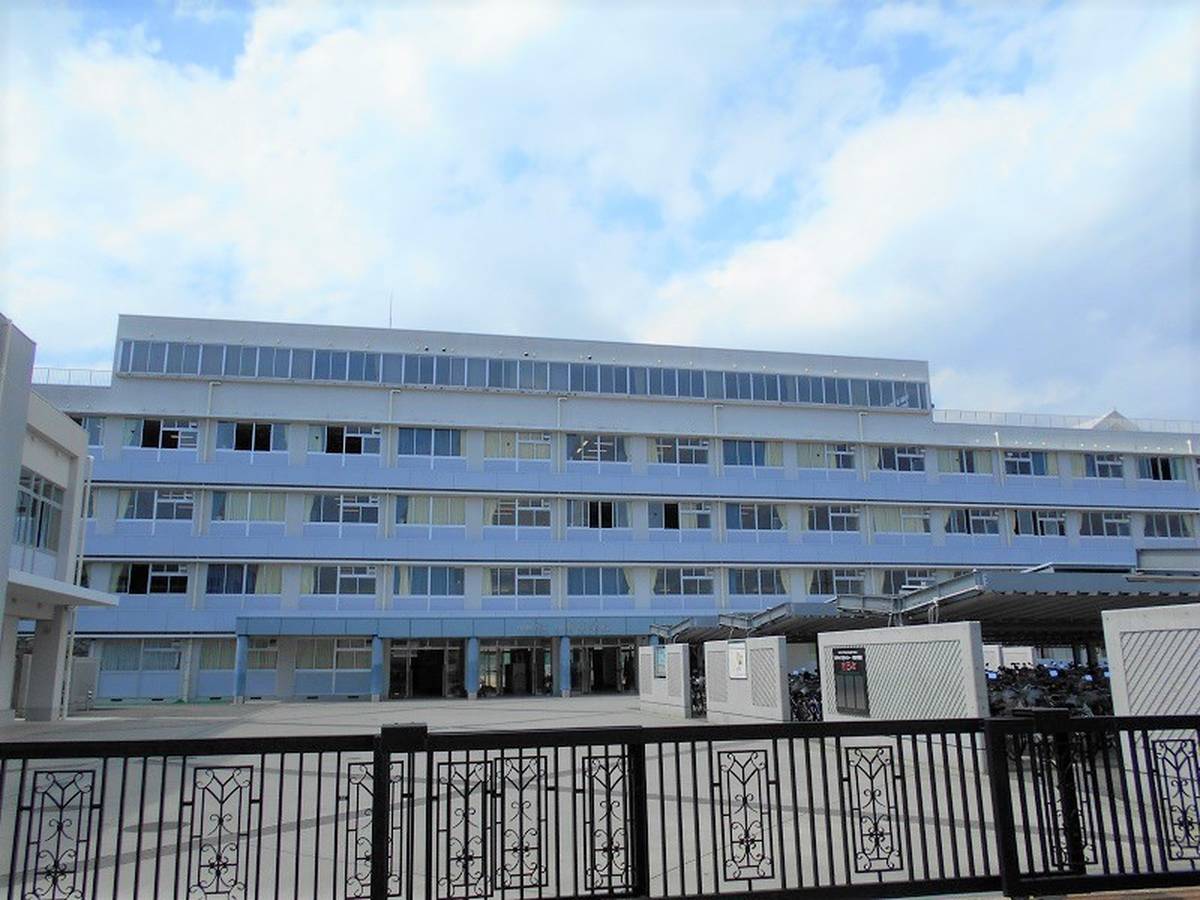 Junior High School near Village House Katayama in Ono-shi