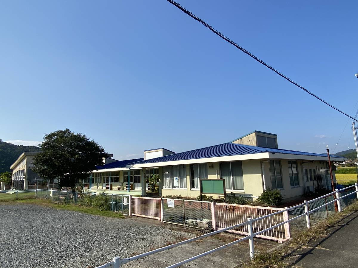 Trường mẫu giáo/Nhà trẻ gần Village House Nakatomi ở Kasai-shi