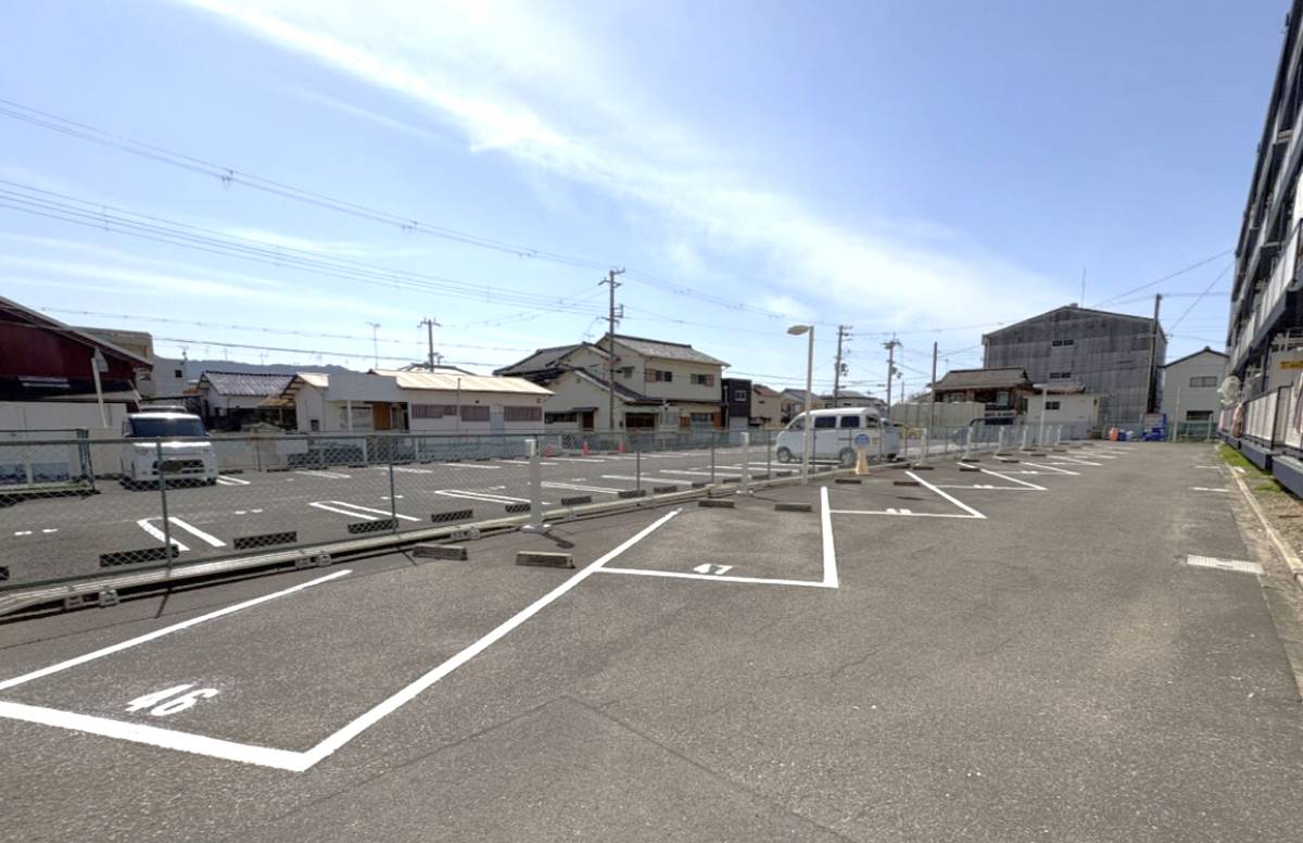 Tempat Parkir Village House Yuasa di Arida-gun