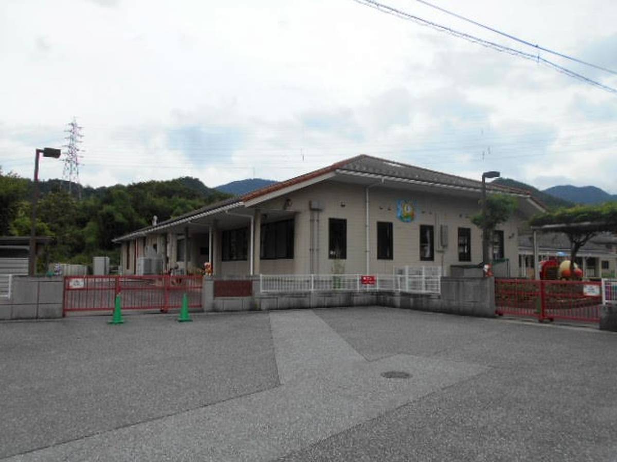 Trường mẫu giáo/Nhà trẻ gần Village House Toriimoto ở Hikone-shi