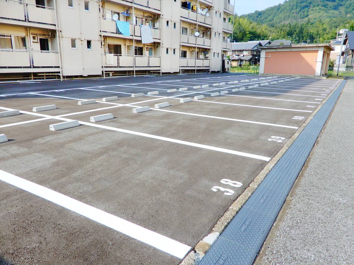 Parking lot of Village House Toriimoto in Hikone-shi