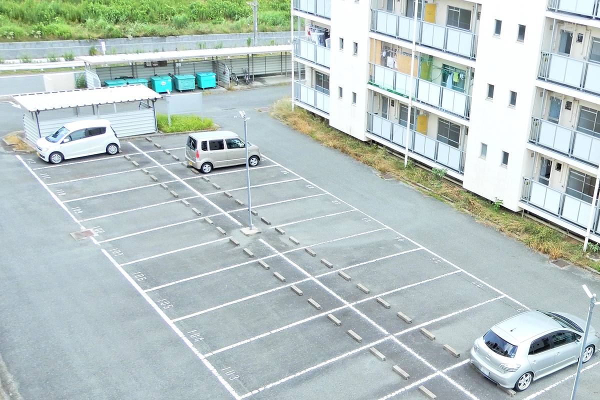 Parking lot of Village House Ao in Ono-shi