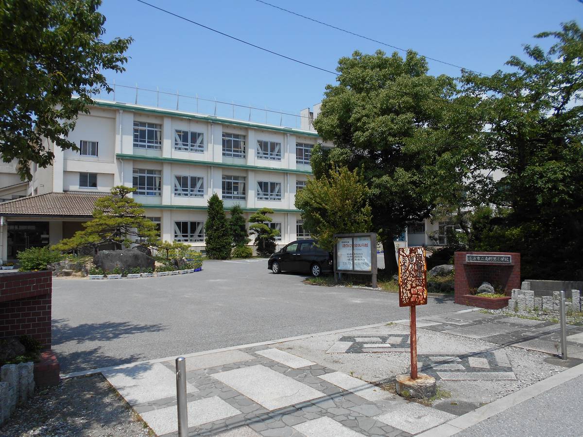 Elementary School near Village House Minami Koashi Dai 2 in Nagahama-shi