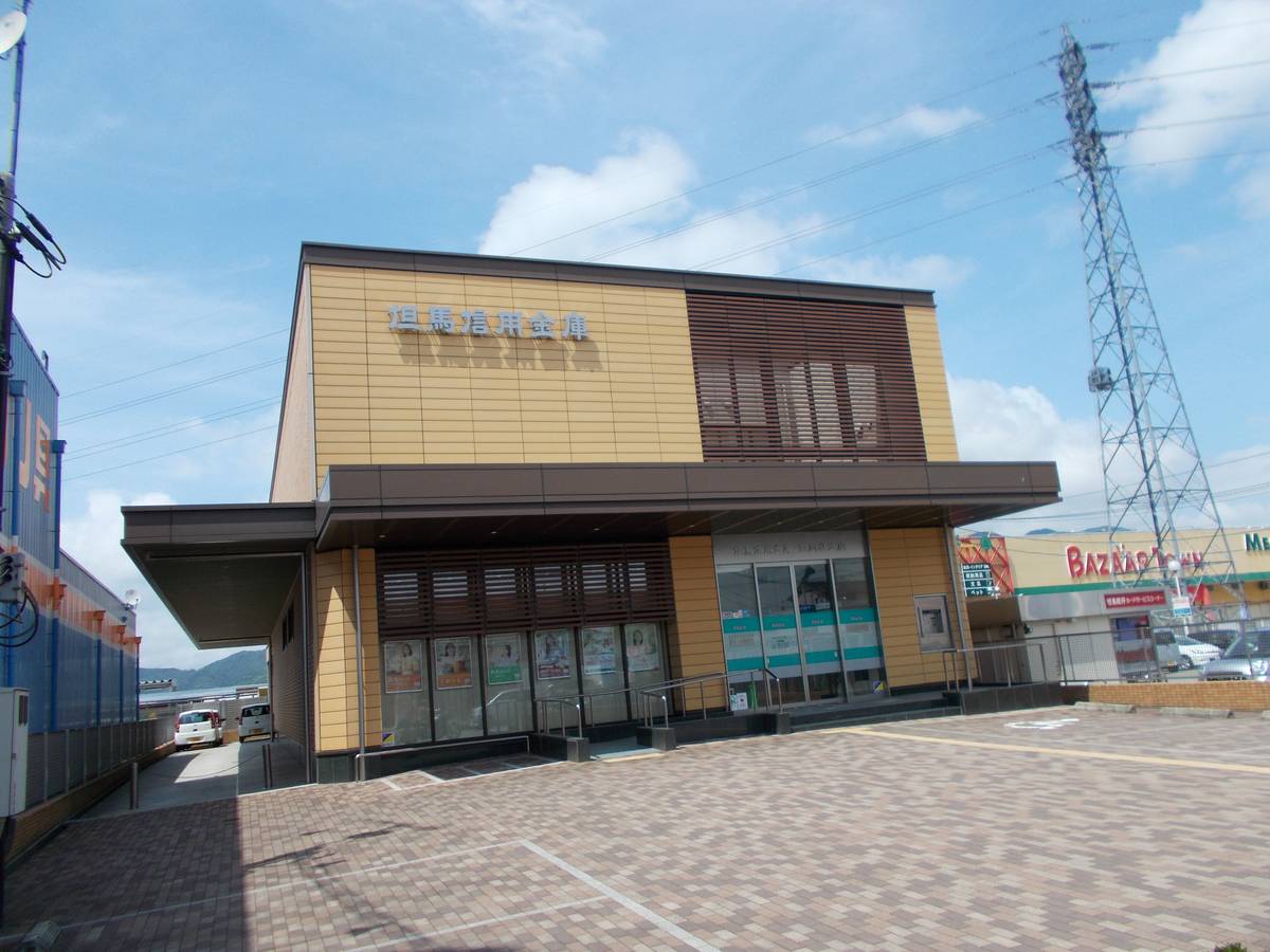 Bank near Village House Shimokage Dai 2 in Toyoka-shi