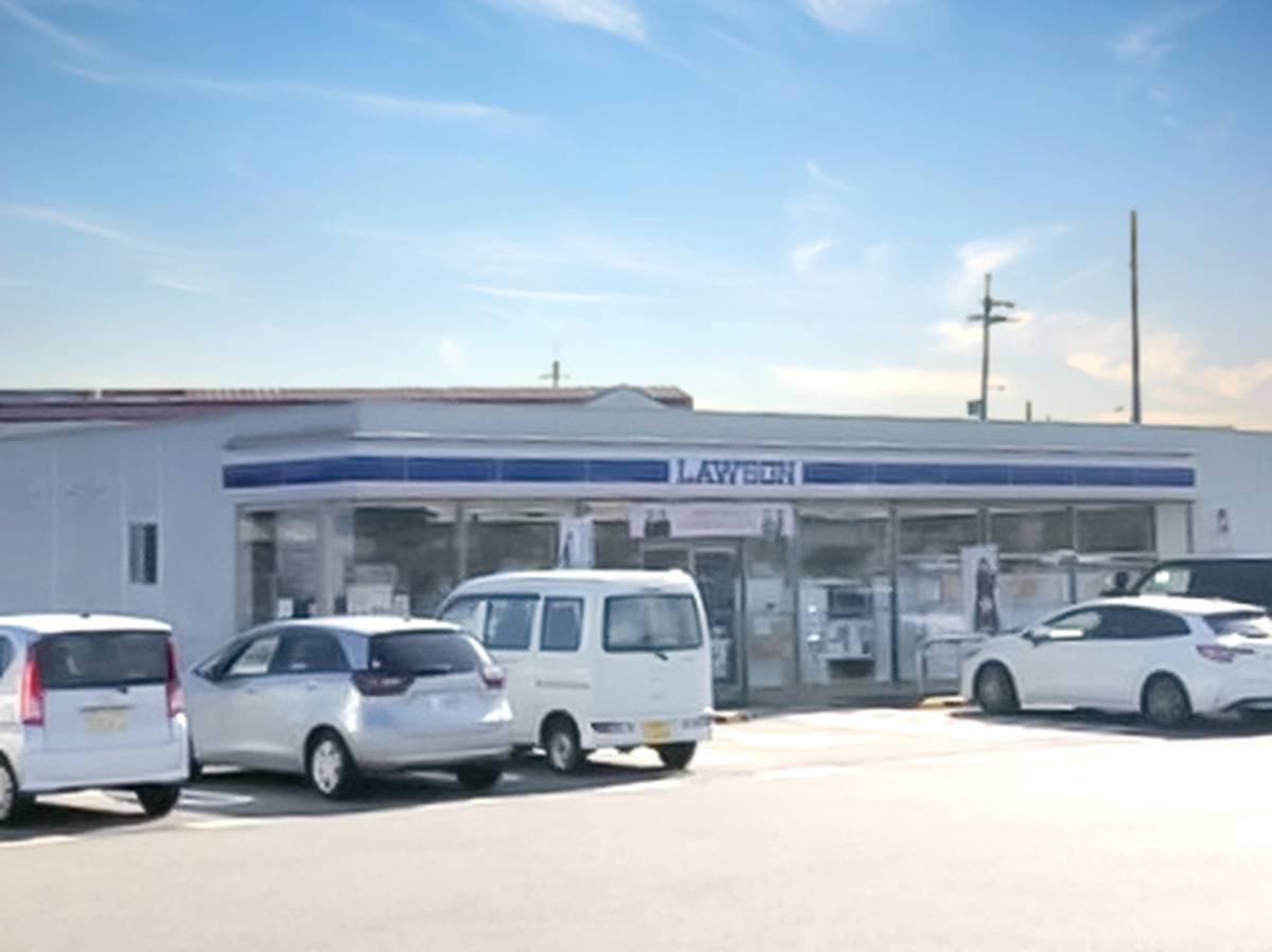 甲賀市ビレッジハウス笹が丘の近くのコンビニ