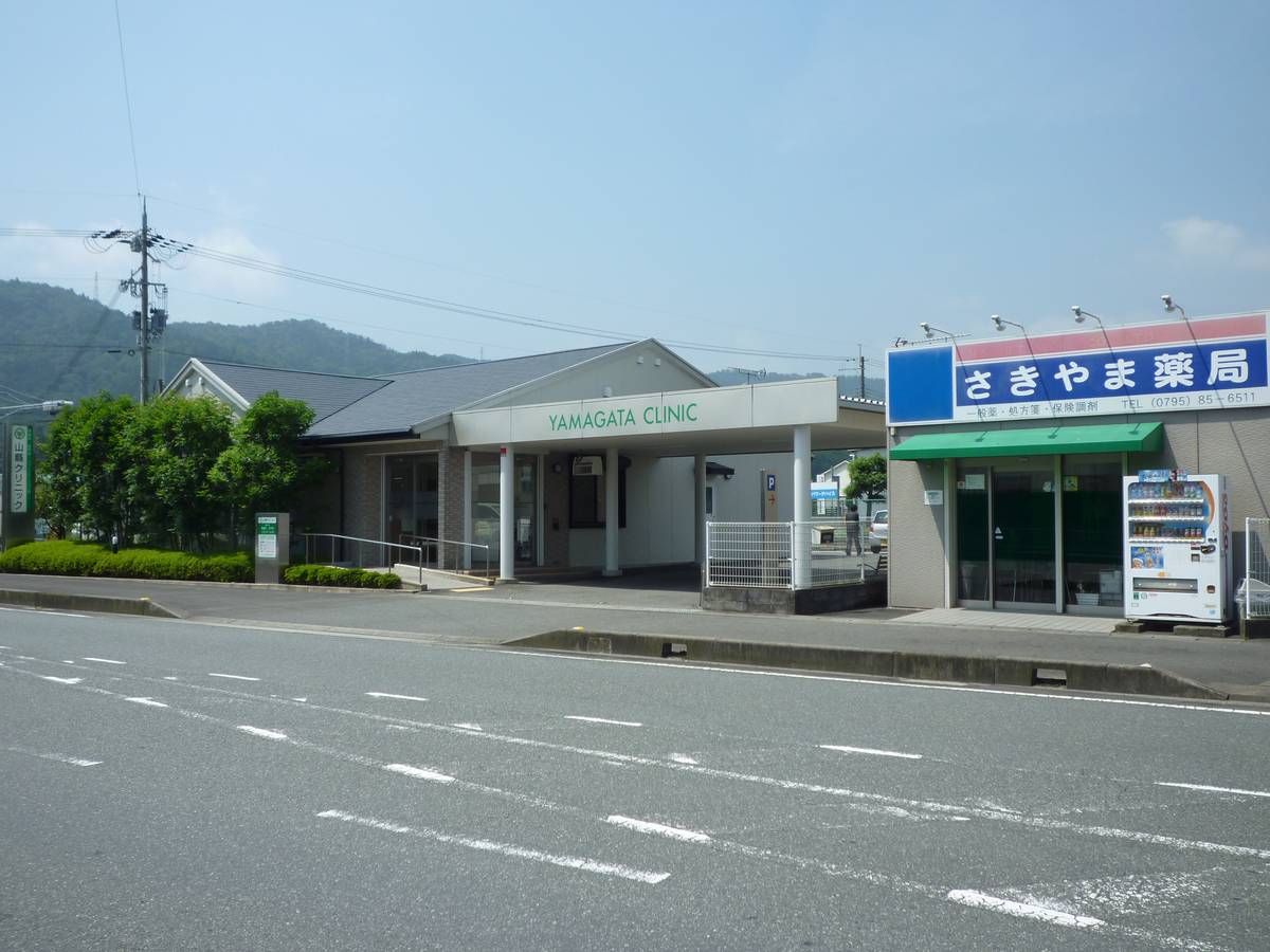 Hospital perto do Village House Kokabedai em Tamba-shi