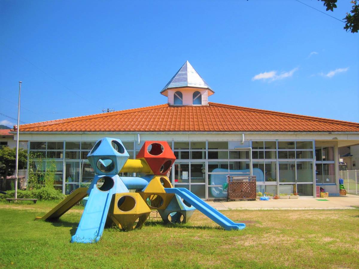 Kindergarten / Nursery School near Village House Tsurumi in Yabu-shi