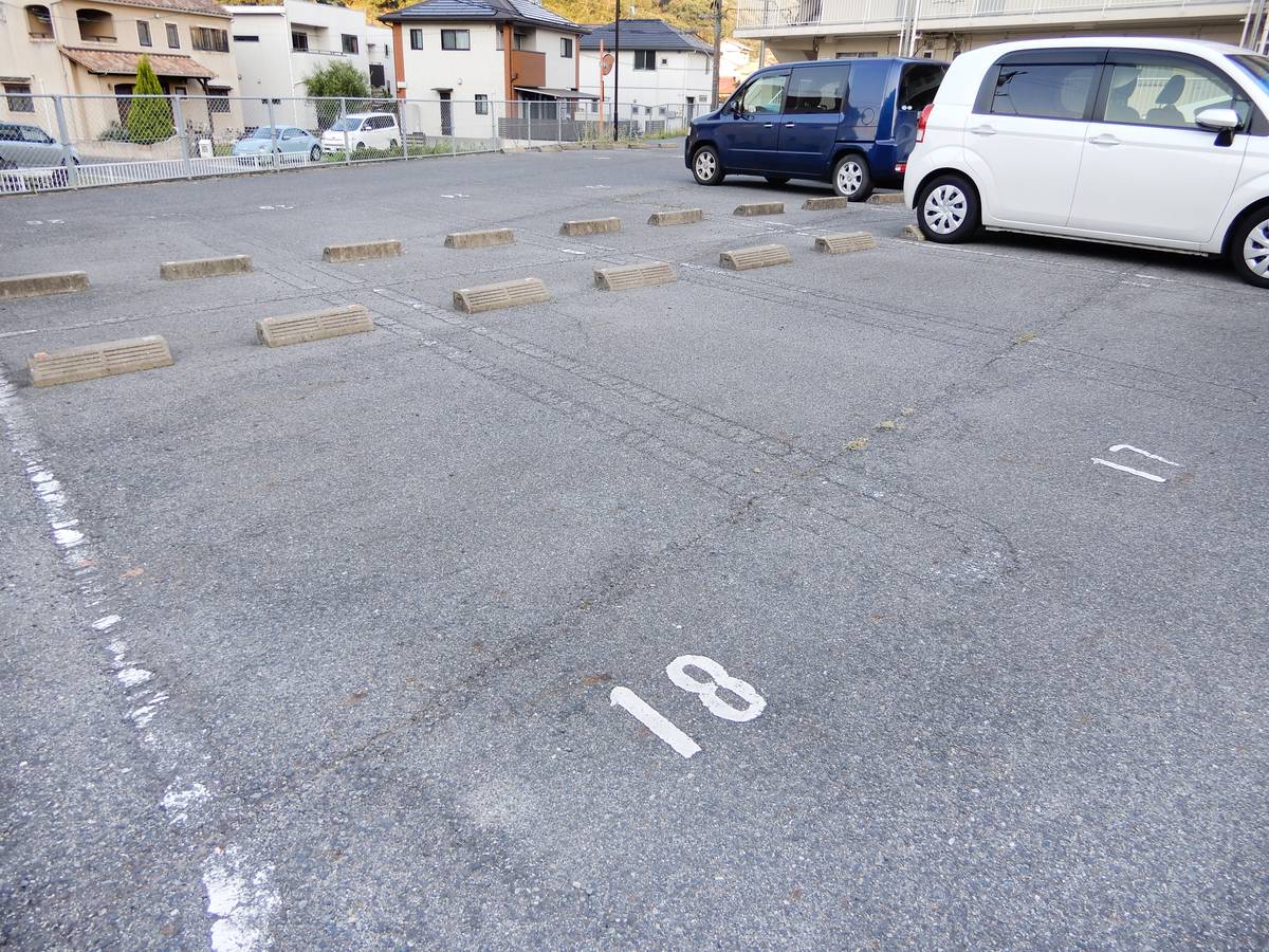 Parking lot of Village House Tsuchigahara in Tamano-shi