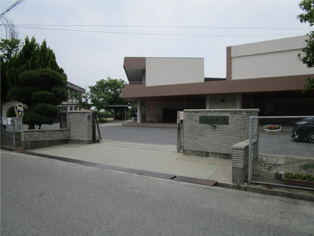 Junior High School near Village House Hachihama in Tamano-shi