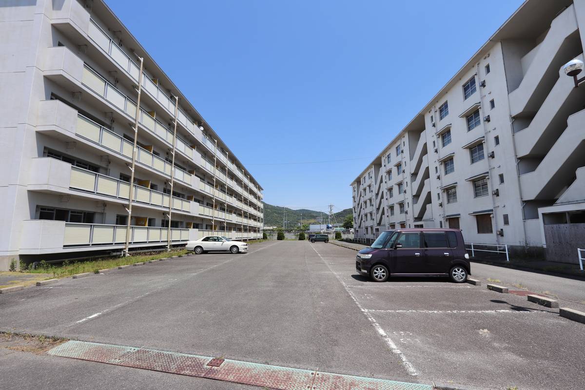 Parking lot of Village House Mure in Hofu-shi