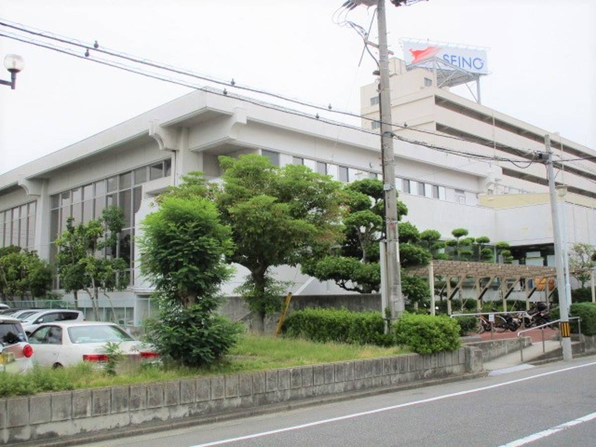 Tòa thị chính gần Village House Kounan Tower ở Naka-ku