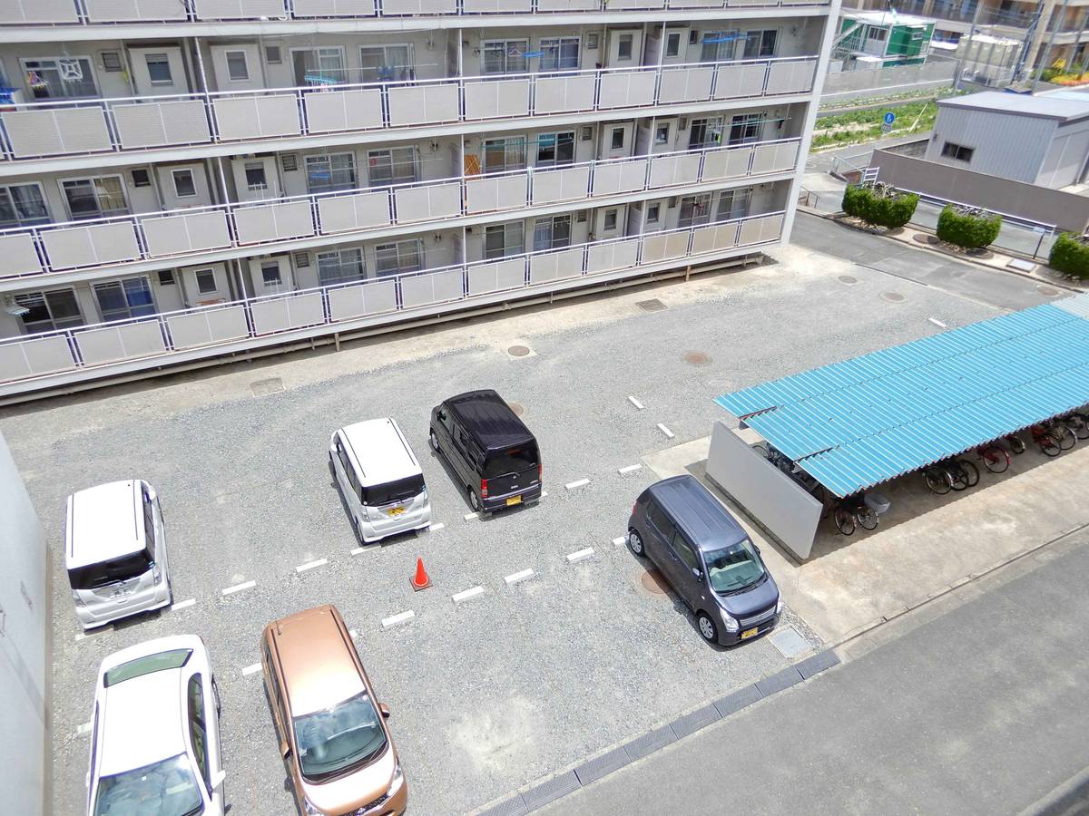 Parking lot of Village House Matoba in Minami-ku
