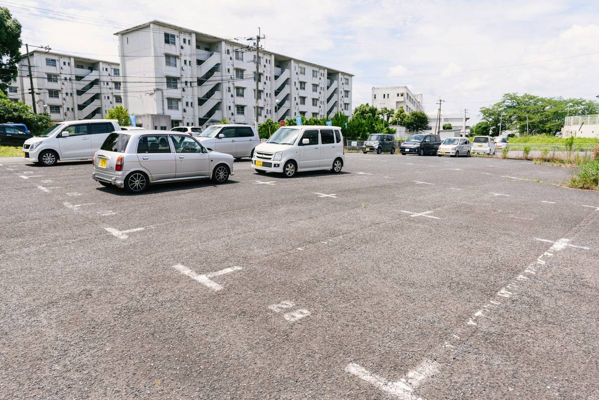 Parking lot of Village House Nougata Higashi in Nogata-shi