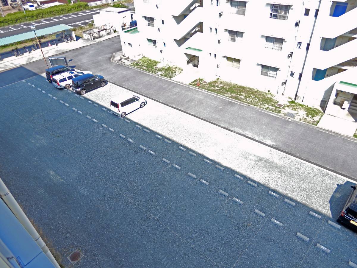 飯塚市ビレッジハウス頴田の駐車場