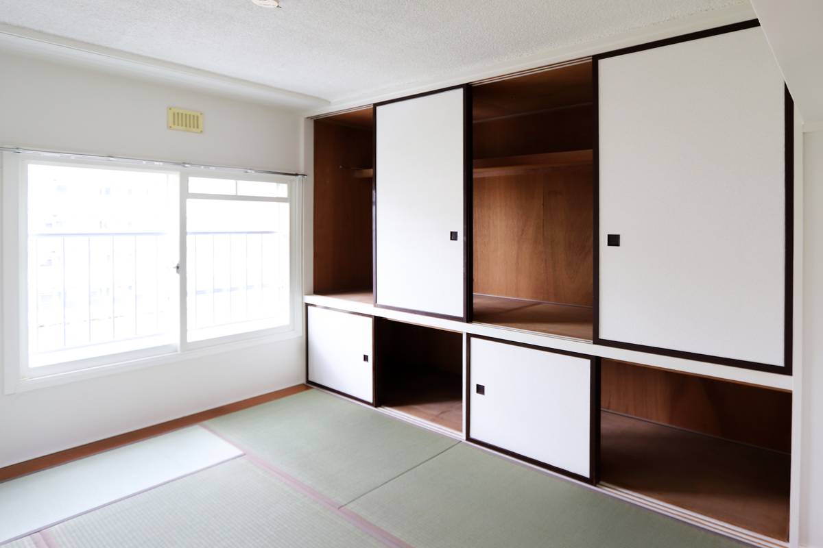 Storage Space in Village House Shin Higashimachi in Iwamizawa-shi