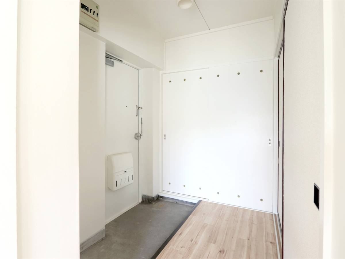 Apartment Entrance in Village House Sunagawa in Sunagawa-shi