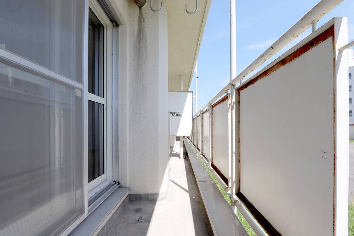 Varanda de Village House Kuriyama em Yuubari-gun