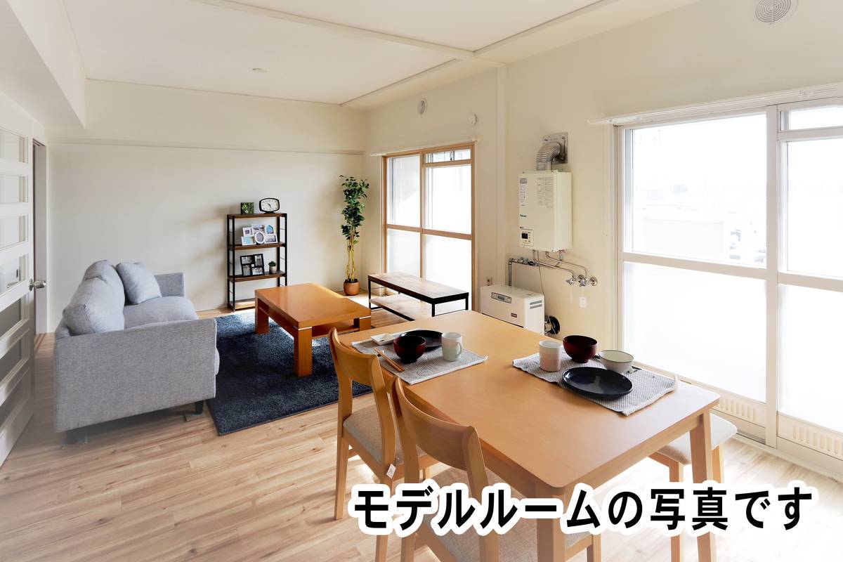 Living Room in Village House Sakuradai Tower in Atsubetsu-ku